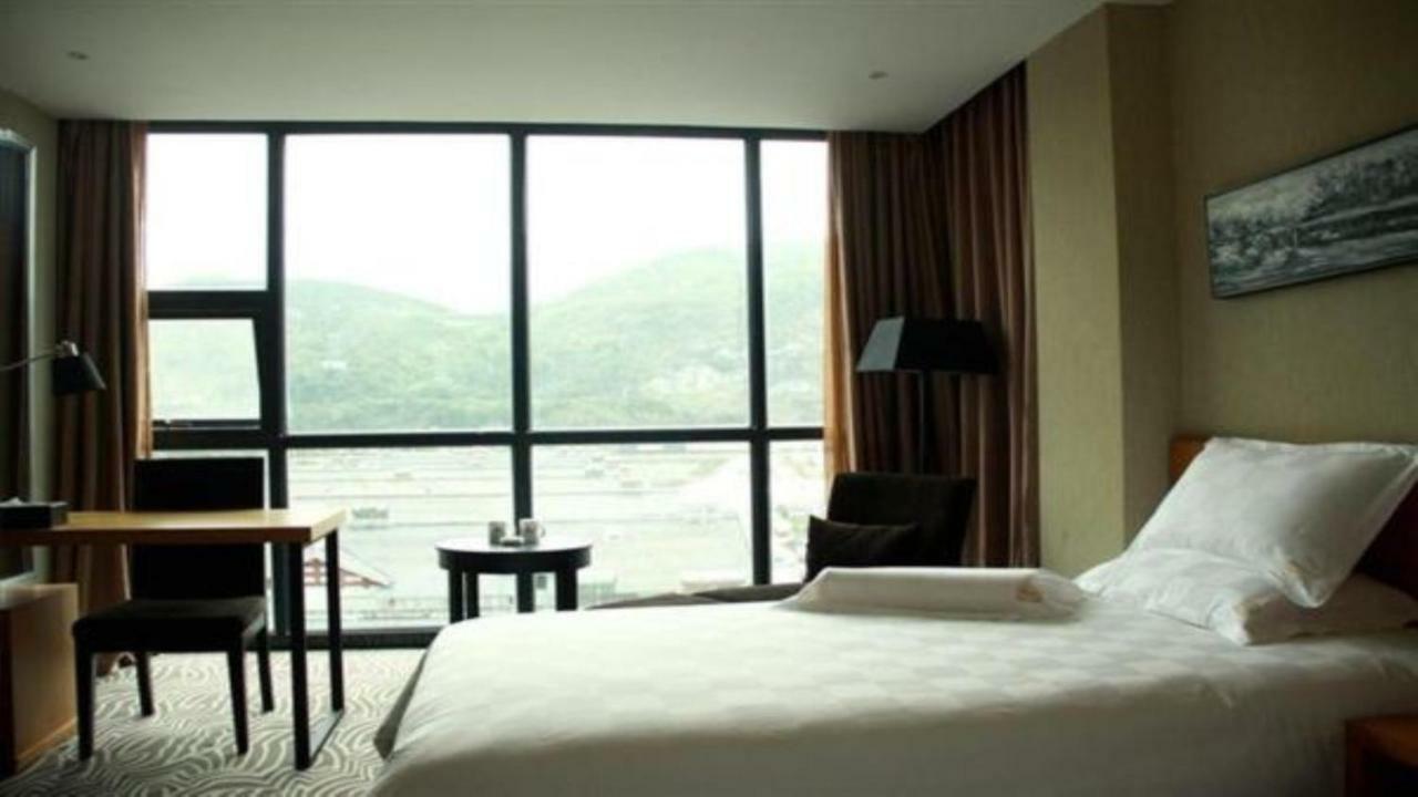 Friend Hui Hotel Zhangjiajie Zewnętrze zdjęcie
